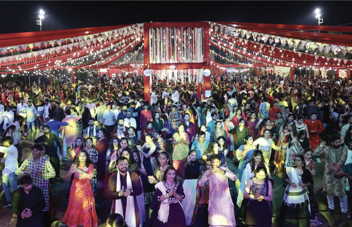 Mayam Ratri past event